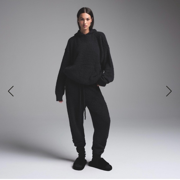 Cozy NEW WINTER 2024 COLLECTION knit unisex hoodie - Picture 2 of 7